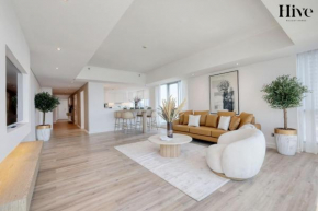 Luxury 3 Bedroom Apt with Golf Course Views